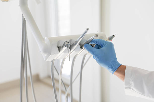 24/7 Emergency Dental Implants experts in Riverside, IL